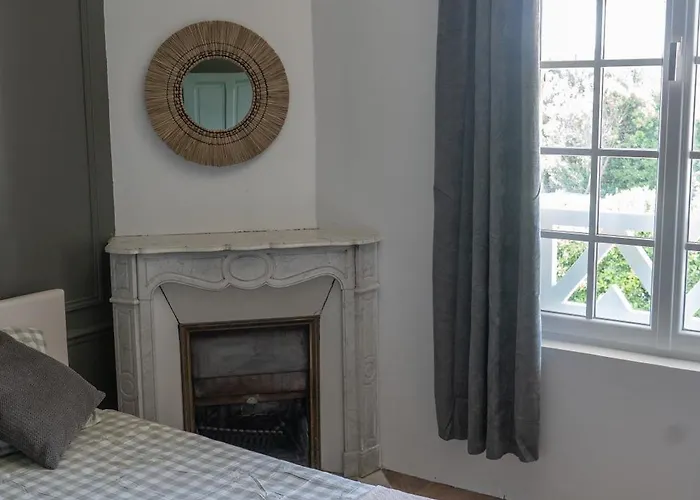 La Maison Leon Хостел Бискаррос