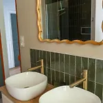 La Maison Leon *