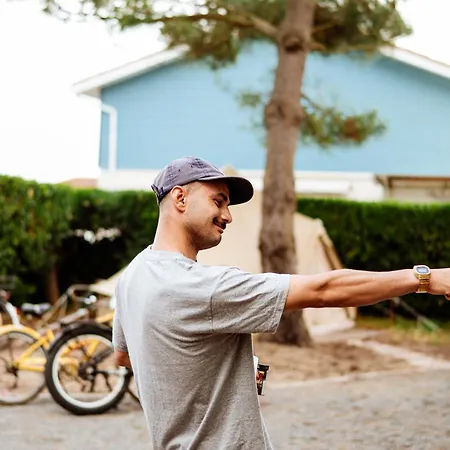La Maison Léon Hostal *