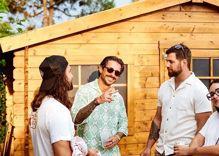 Vandrerhjem La Maison Leon